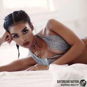 DAYDREAM NATION PIN-UP RACERBACK BRALETTE IN GREY LACE SIZE MEDIUM DELICATE BRA